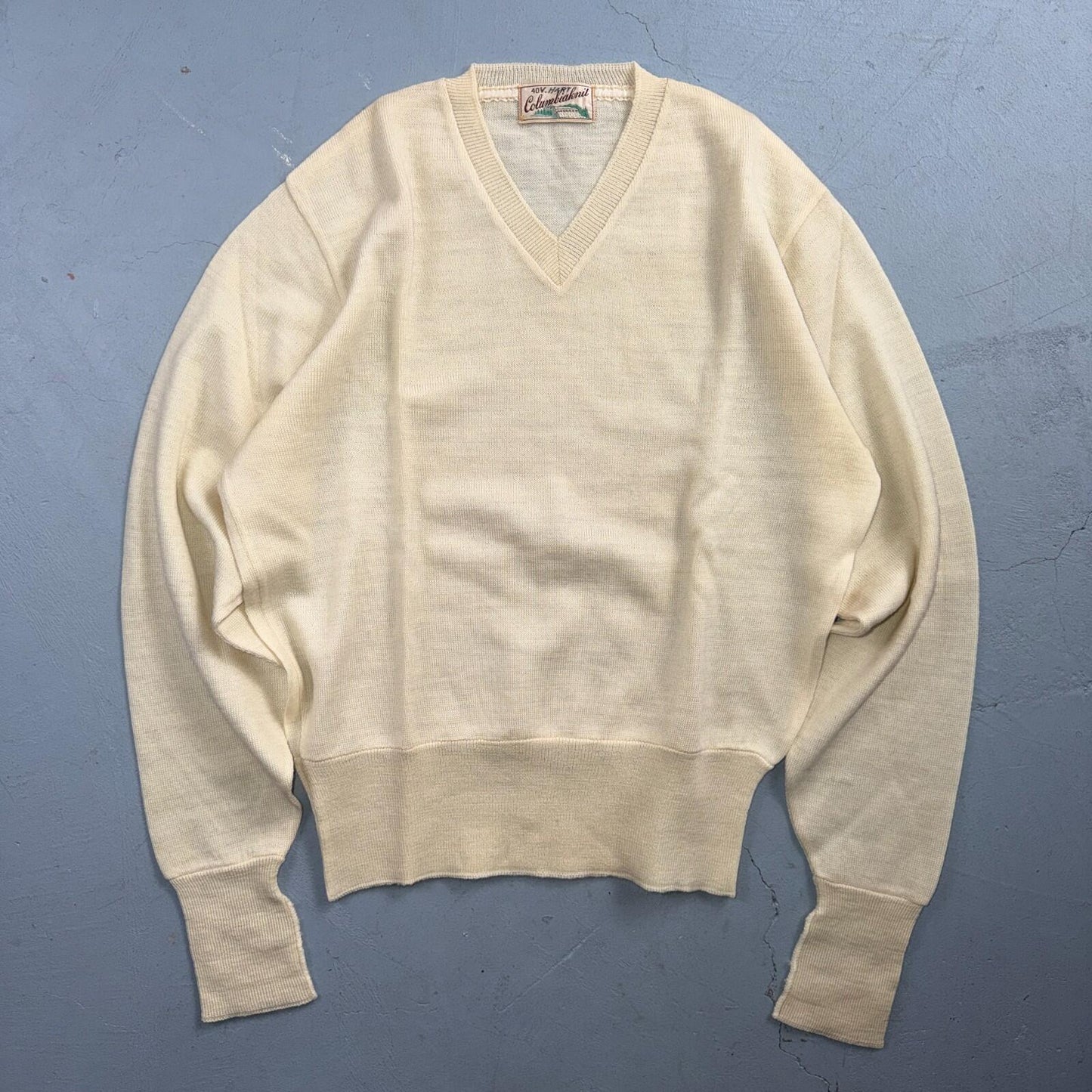 VTG 1940s 1950s Wool Pullover Sweater Rockabilly Mens V Neck Ivory Columbia Knit