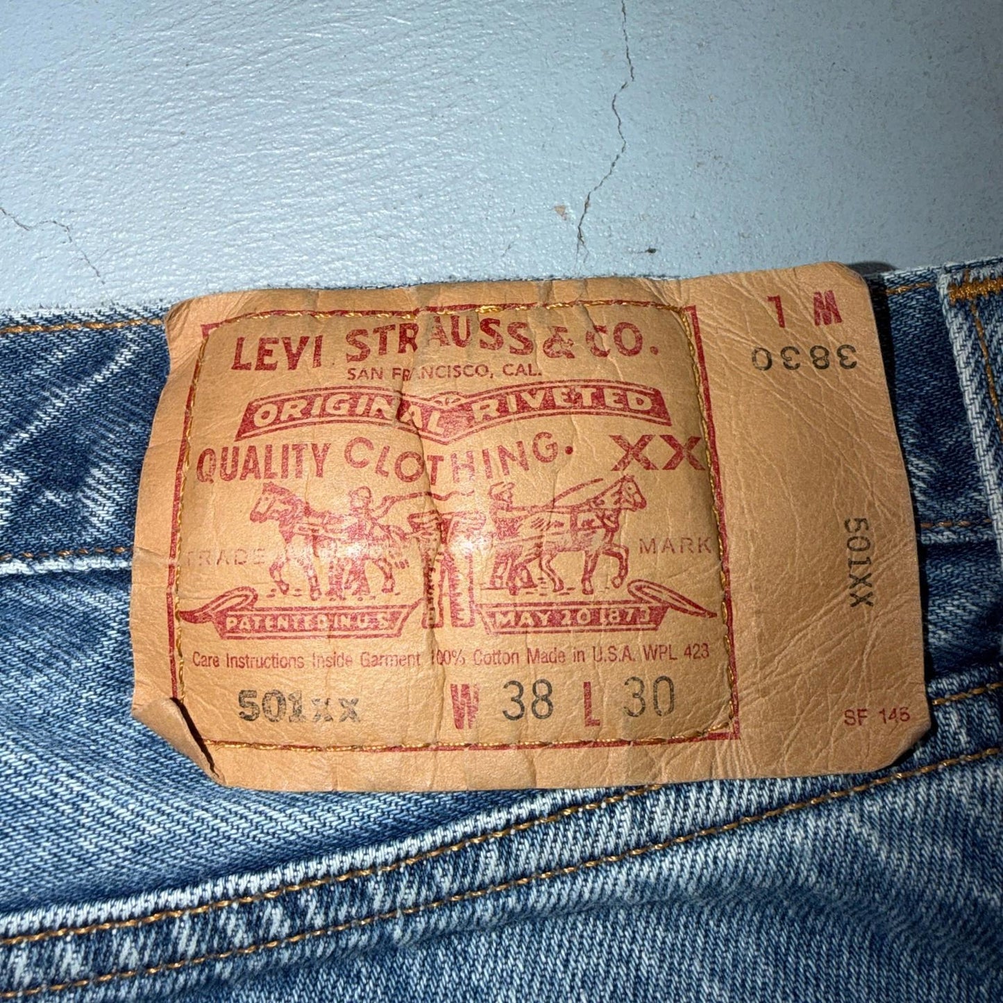 Levis 501 Vintage 90s USA XX Straight Leg Jeans Blue Light Wash 38x30 Act 35x27