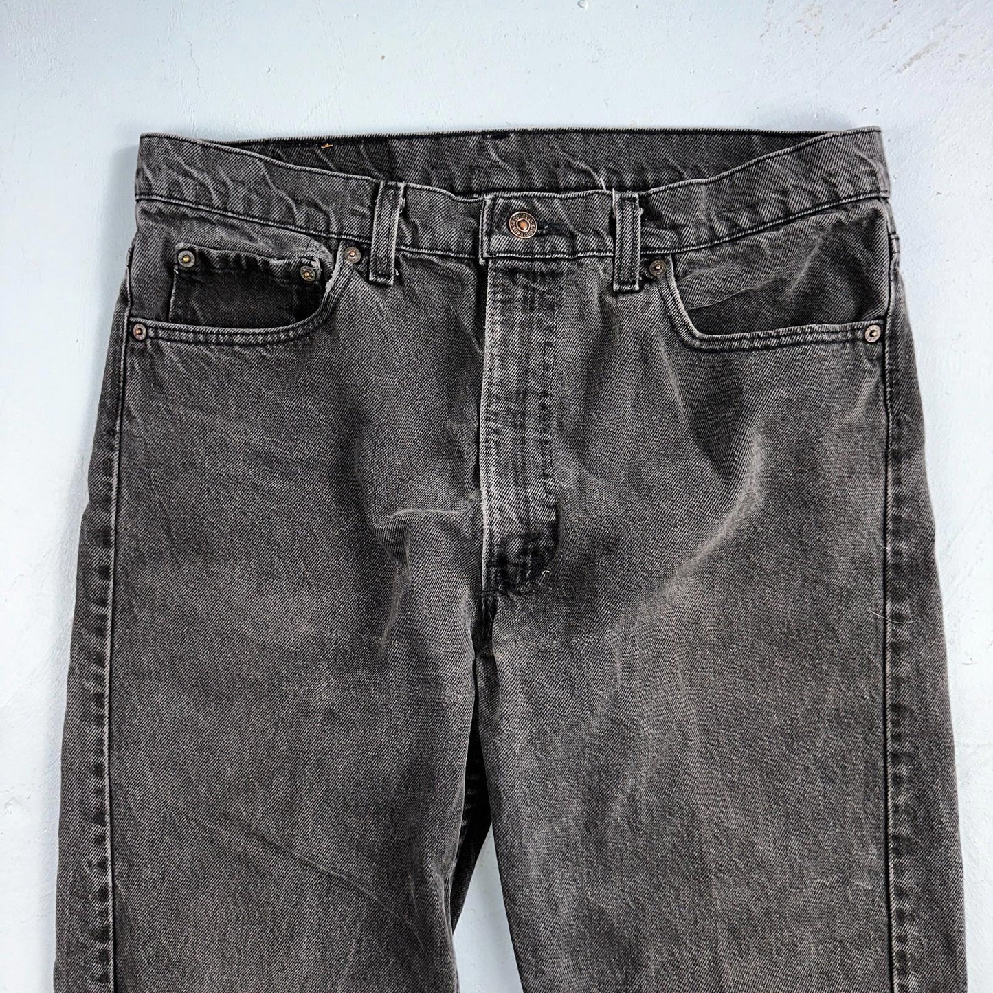 Levis 505 Vintage 90s USA Red Tab Jeans 36x32 Black Light Wash Act 34x27
