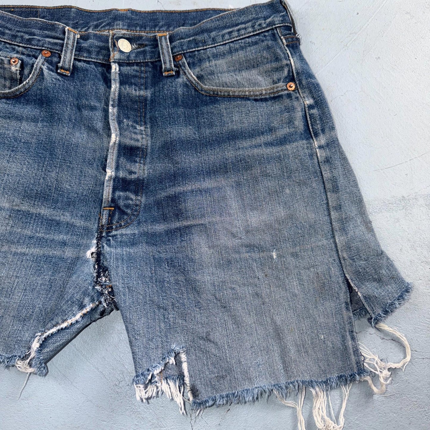 Levis 501 Vintage 70s SS Redline Selvedge USA XX Jeans Light Wash Shorts 31x5