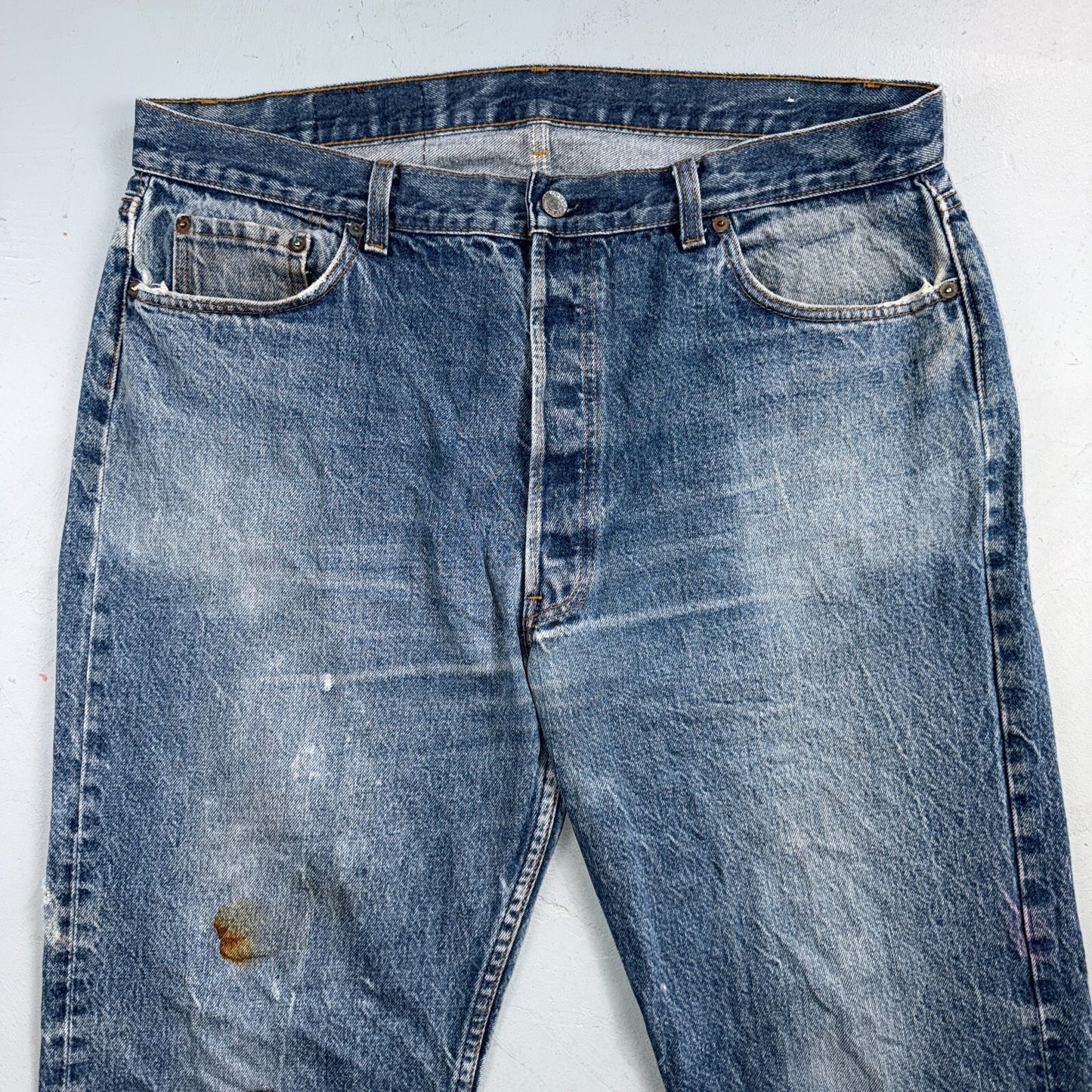 Levis 501 Vintage 80s USA XX Straight Leg Jeans Blue Light Wash 40x32 Act 37x28