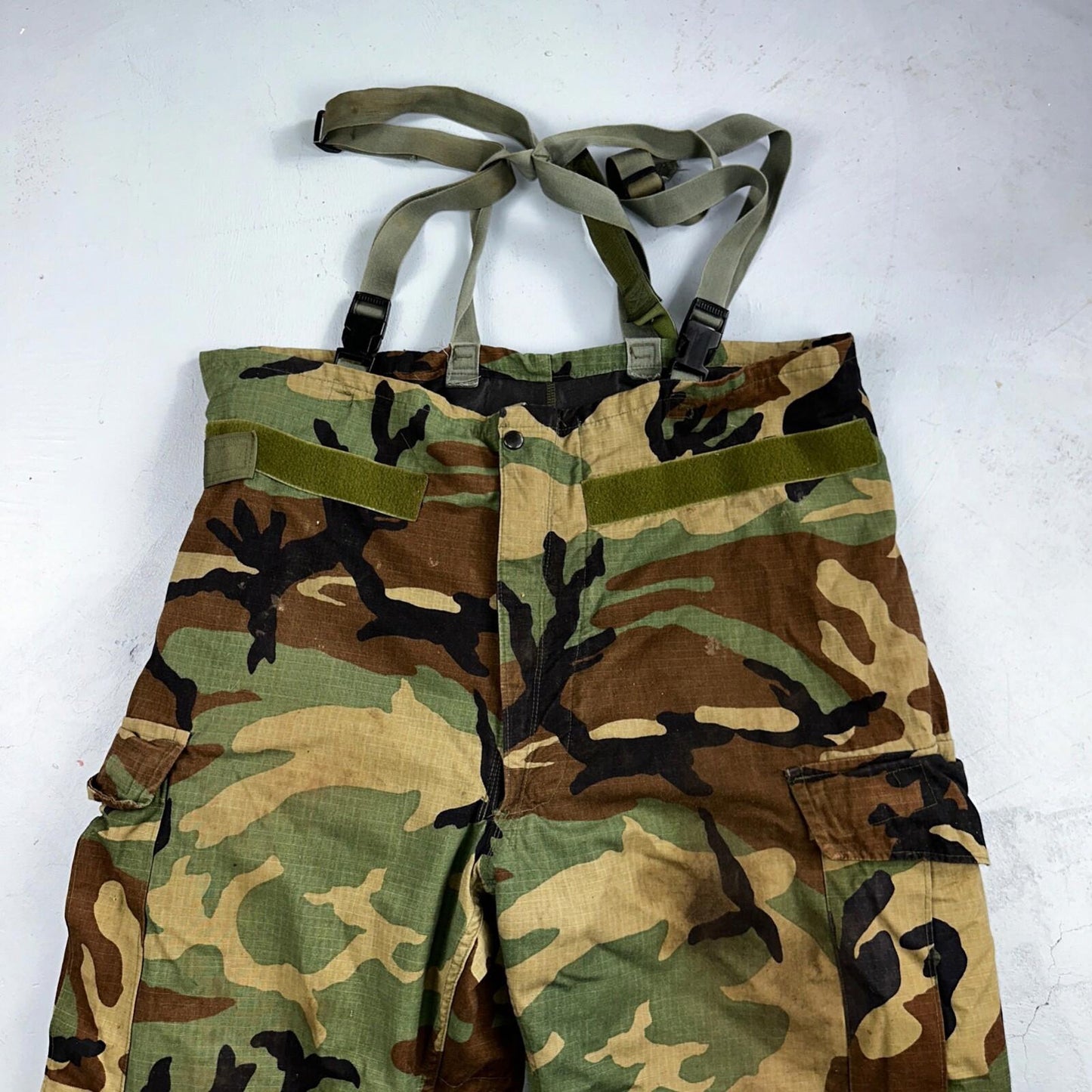 US Army Air Overgarment Chemical Protective Trousers Woodland Camouflage Large