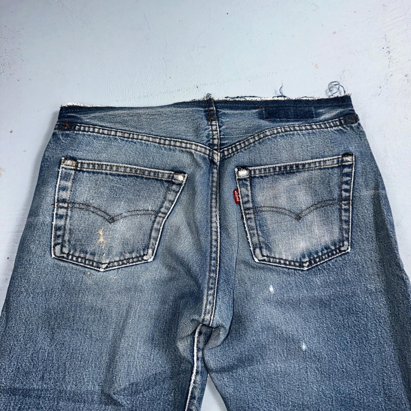 Levis 501 Vintage 80s Redline Selvedge USA XX Jeans Med Wash 31x36 Act 30x30