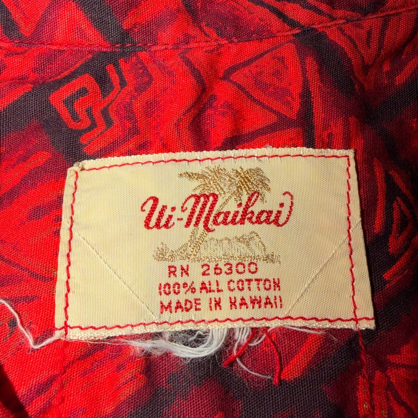 VTG 60s Ui-Maikai Hawaiian Aloha Shirt Red Black Tiki Floral Made In Hawaii M