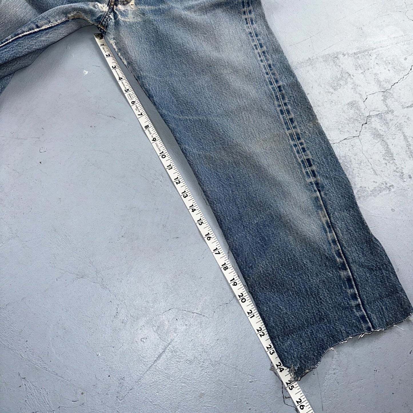 Levis 501 Vintage 80s Redline Selvedge USA XX Jeans Light Wash Capri Act 30x25