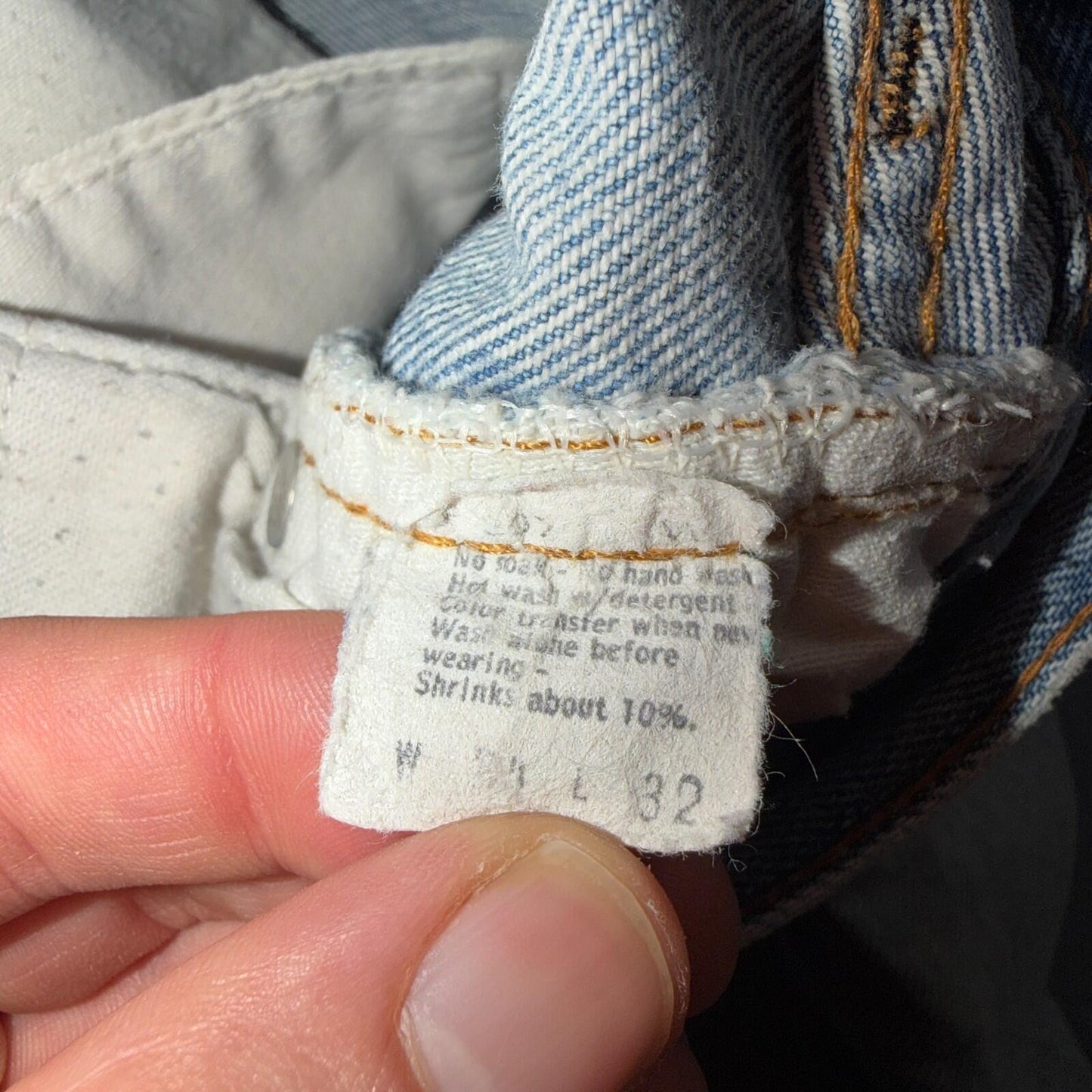 Levis 501 Vintage 80s Redline Selvedge USA XX Jeans Light Wash 34x32 Act 32x29