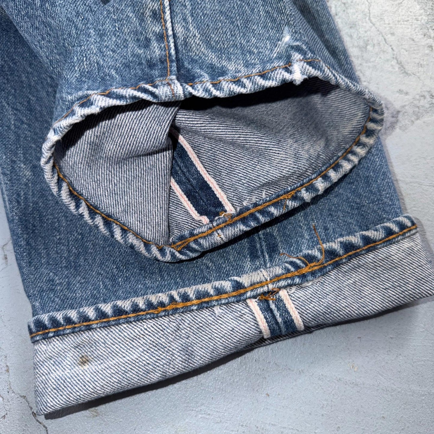 Levis 501 Vintage 80s Redline Selvedge USA XX Jeans Light Wash 31x32 Act 30x27