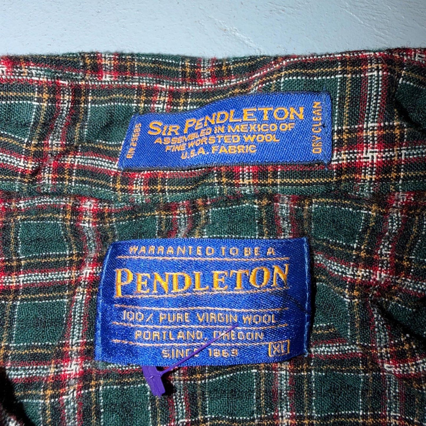 Pendleton Shirt Mens XL VTG Green Red Plaid Sir 100% Wool USA Fabrics VTG