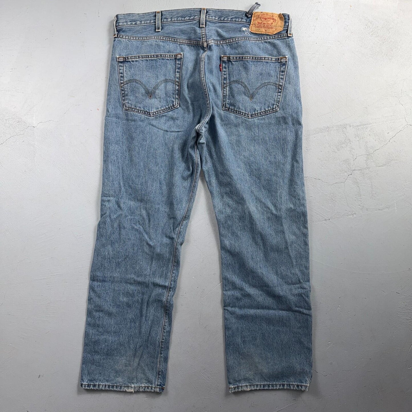Levis 501 Vintage Y2K XX Straight Leg Jeans Blue Light Wash 40x32 Act 40x30