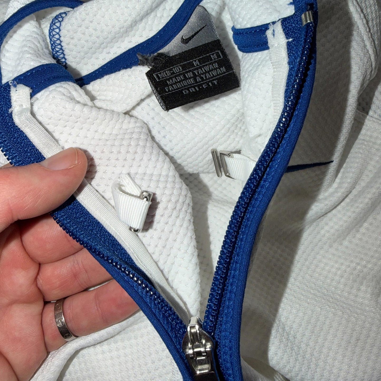 Nike VTG Hoodie Jacket Women’s White Blue Size Medium Full Zip Hooded Logo
