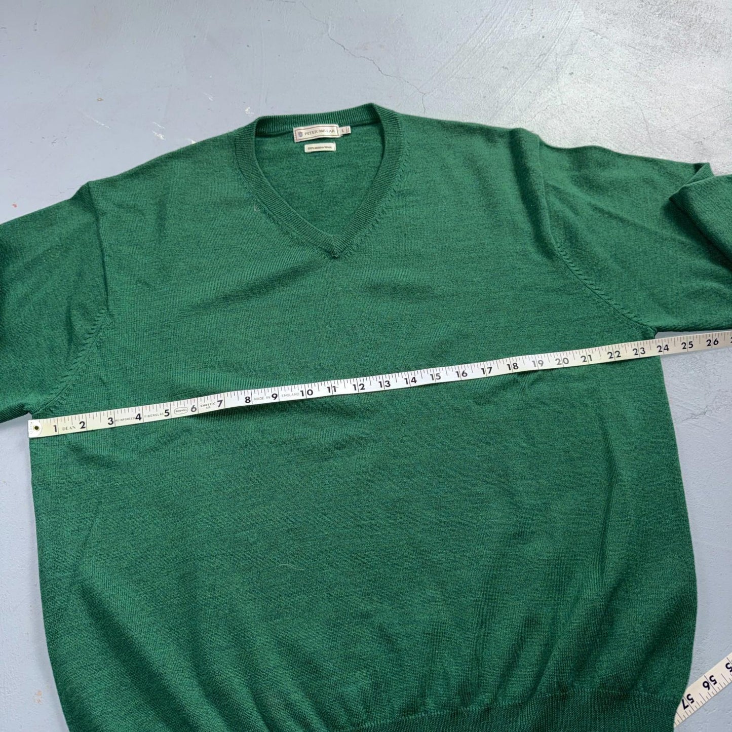 Peter Millar 100% Merino Wool V-Neck Sweater Mens Large Golf Club VTG Style