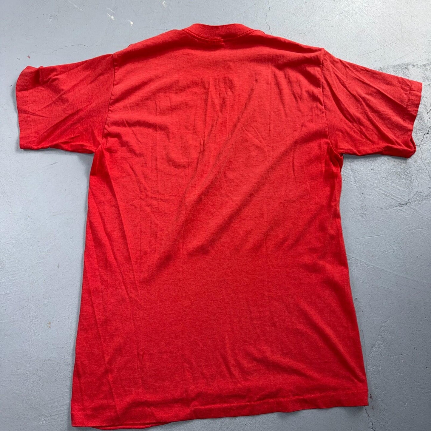 California 80s VTG T Shirt Graphic 1980s Red Classic Grid Design Text Typography