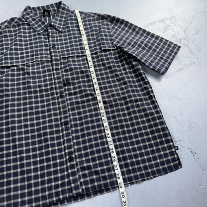 Nike VTG ACG Shirt Mens XL All Conditions Gear Button Hiking Short Sleeve Plaid