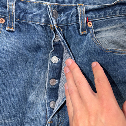 Levis 501 Vintage 90s USA XX Straight Leg Jeans Blue Light Wash 34x33 Act 31x28