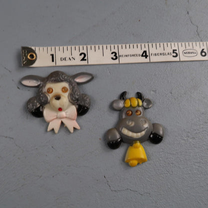 Little Lambs Head with Wiggly Eyes Refrigerator Magnet Bull Cute MCM Fridge Art