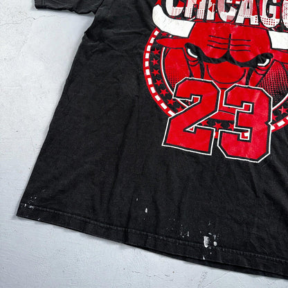 VTG 90s Chicago Bulls 23 Spellout Skyline T Shirt Pro Tag 3XL Jordan USA NBA