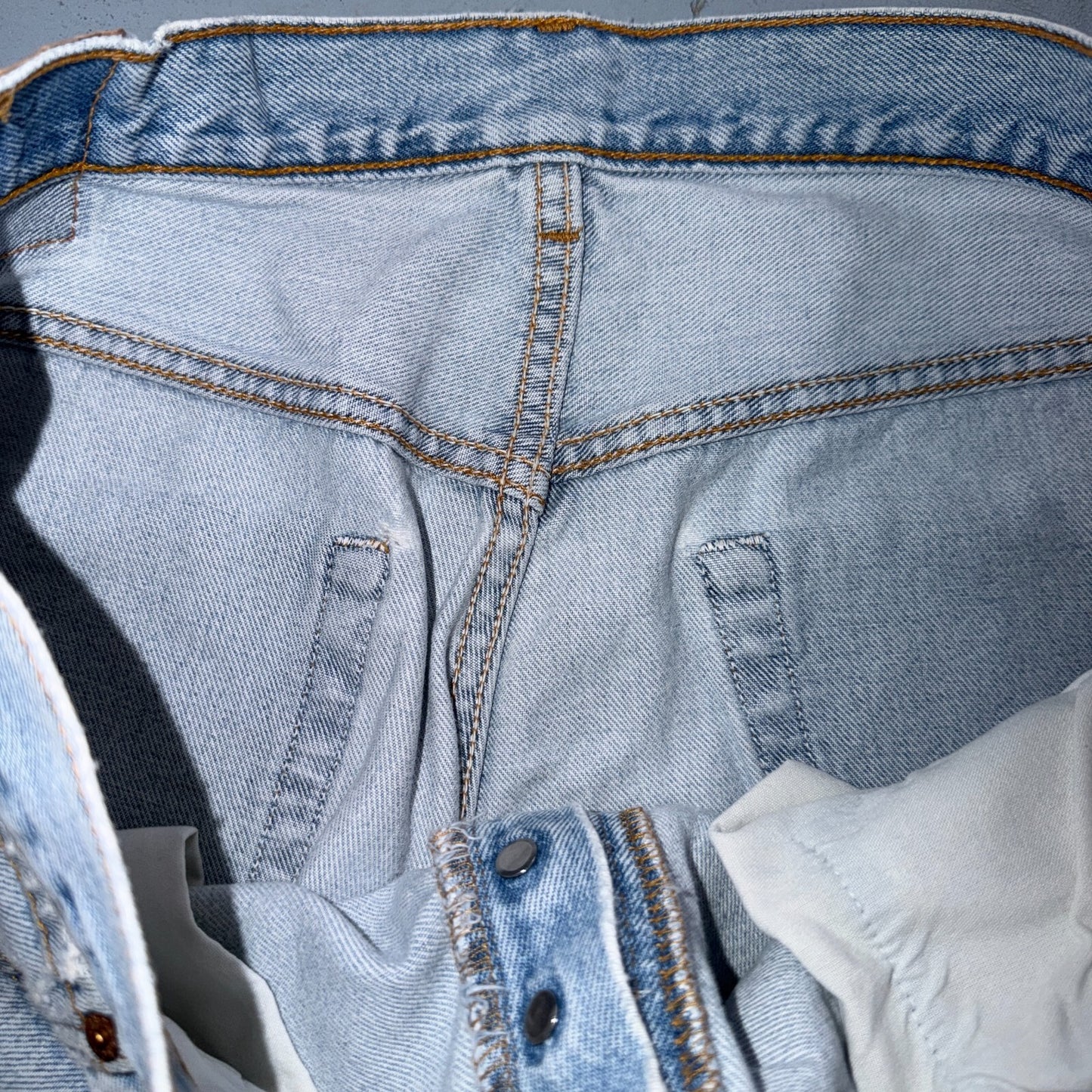 Levis 501 Vintage 90s USA XX Straight Leg Jeans Blue Light Wash 38x32 Act 36x30