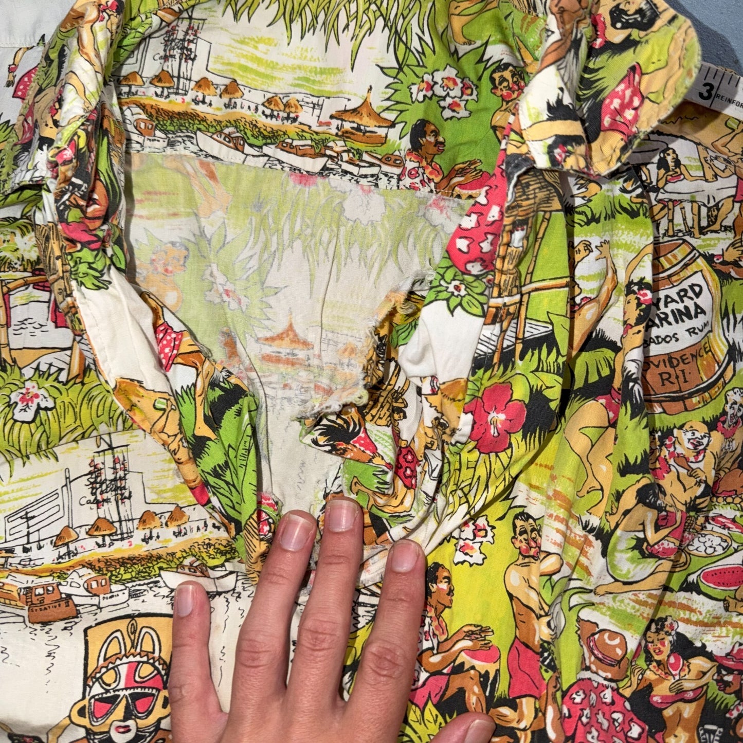 VTG 50s Hawaiian Aloha Shirt Dance Rockabilly Novelty Print Pinup Pin Up Girls