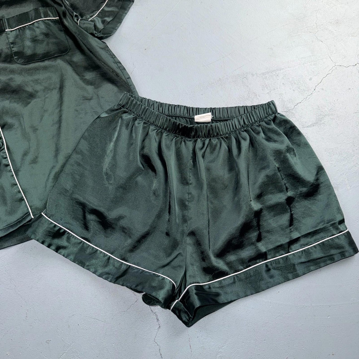 Women's Vintage 80s 2 Piece Poly Pajama Set Buttons Medium Cute Girly Green