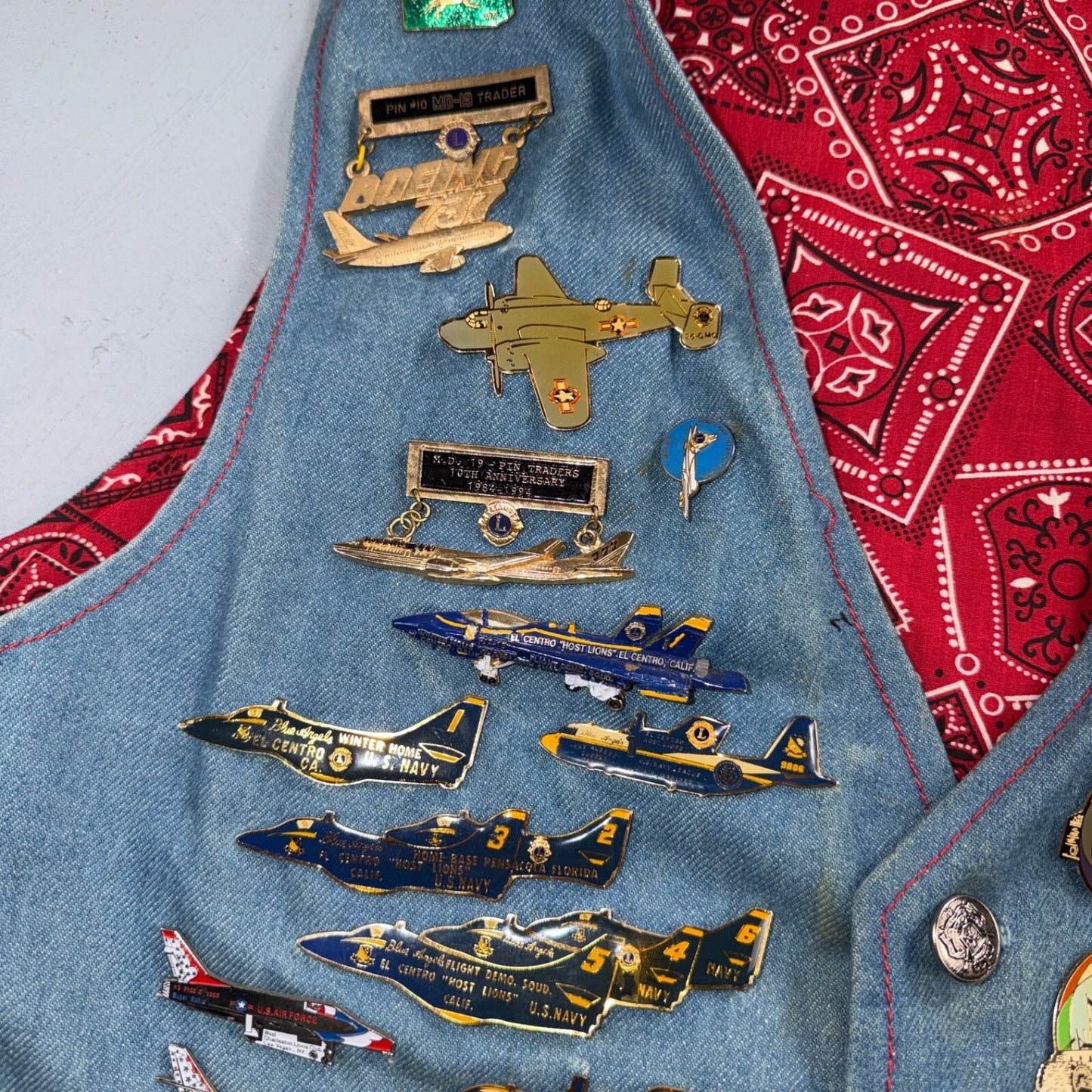 VTG 70s Denim Biker Vest Pins Patches Rare Paisley Hippie Era 1970s Military