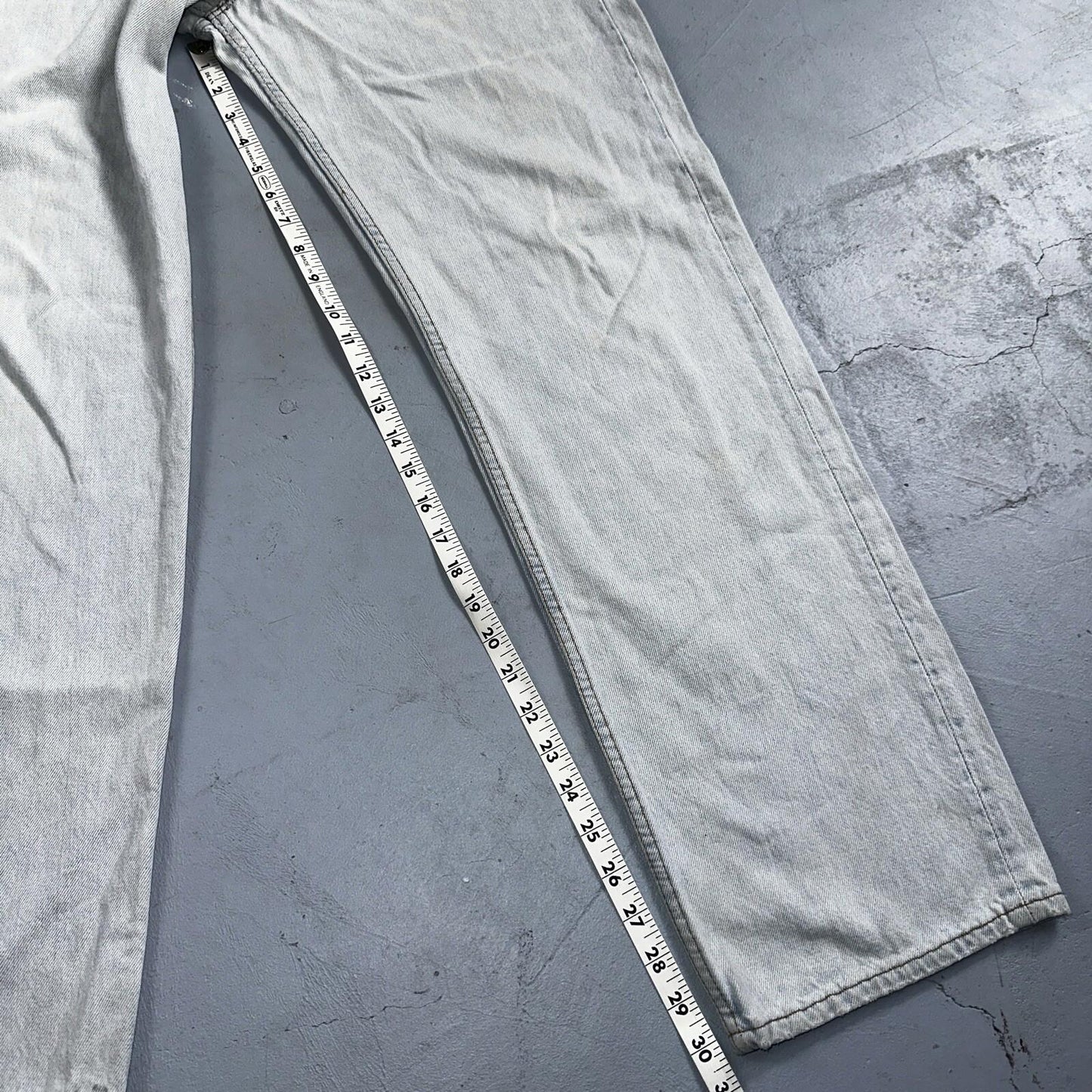 Levis 501 Vintage 90s USA XX Straight Leg Jeans 36x32 Light Wash Act 33x30