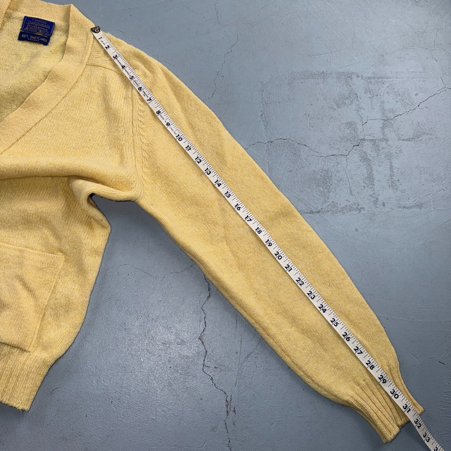 Pendleton VTG Mens Yellow Shetland Virgin Wool Button V Neck Cardigan Sweater 70
