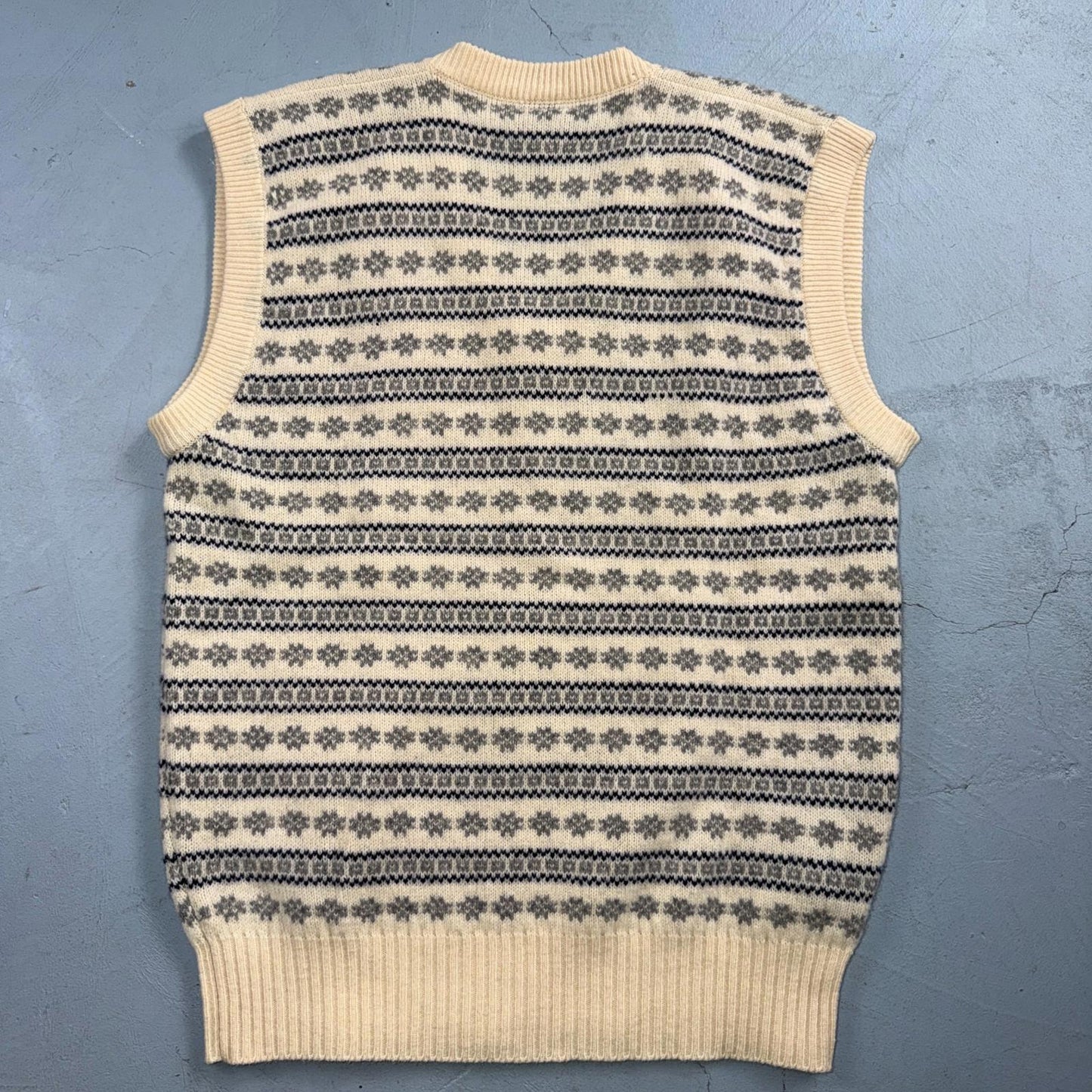 VTG Nordstrom Sweater Vest V-Neck 100% Lambs Wool Womens Size Large Striped
