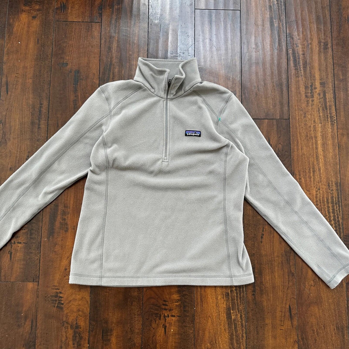 Patagonia Women’s Size M Sweater Fleece Pullover Jacket 1/4 Zip Gray
