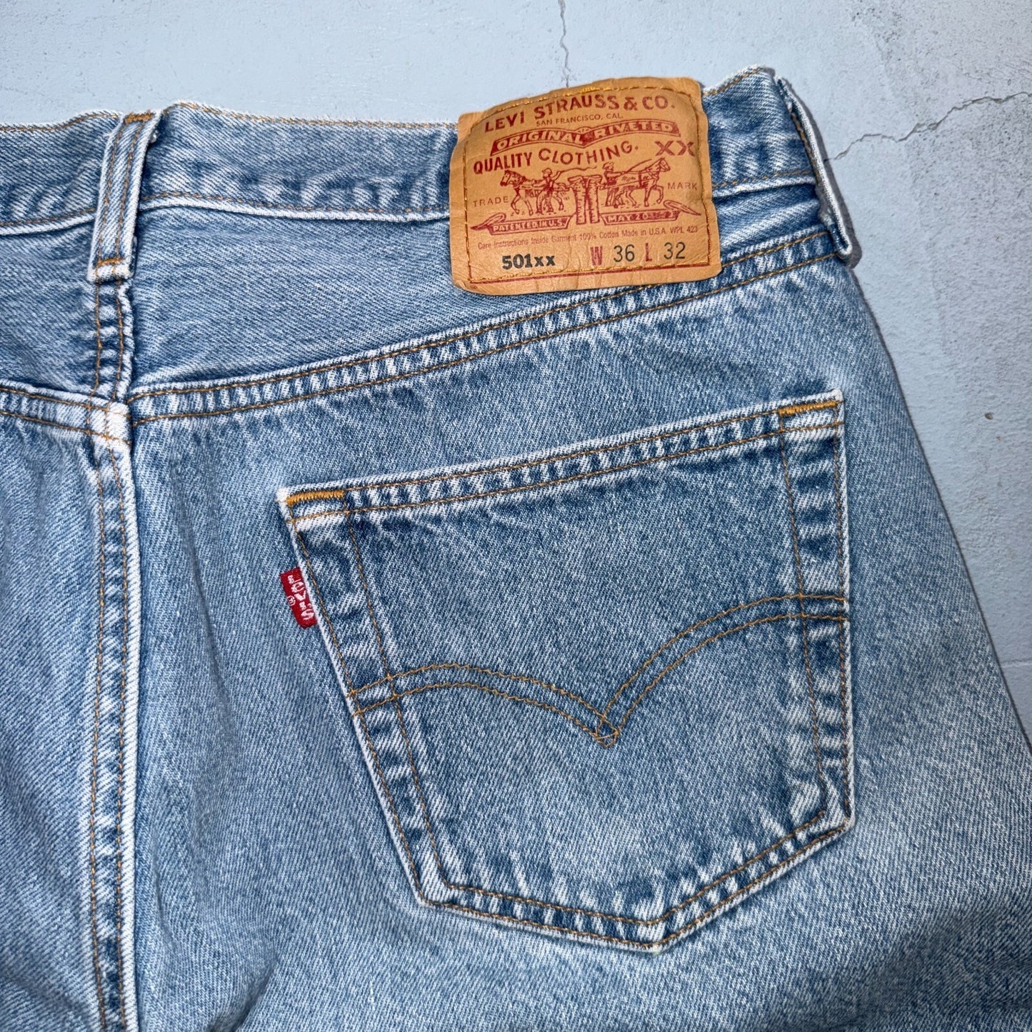 Levis 501 Vintage 90s USA XX Straight Leg Jeans Blue Light Wash 36x32 Act 33x27