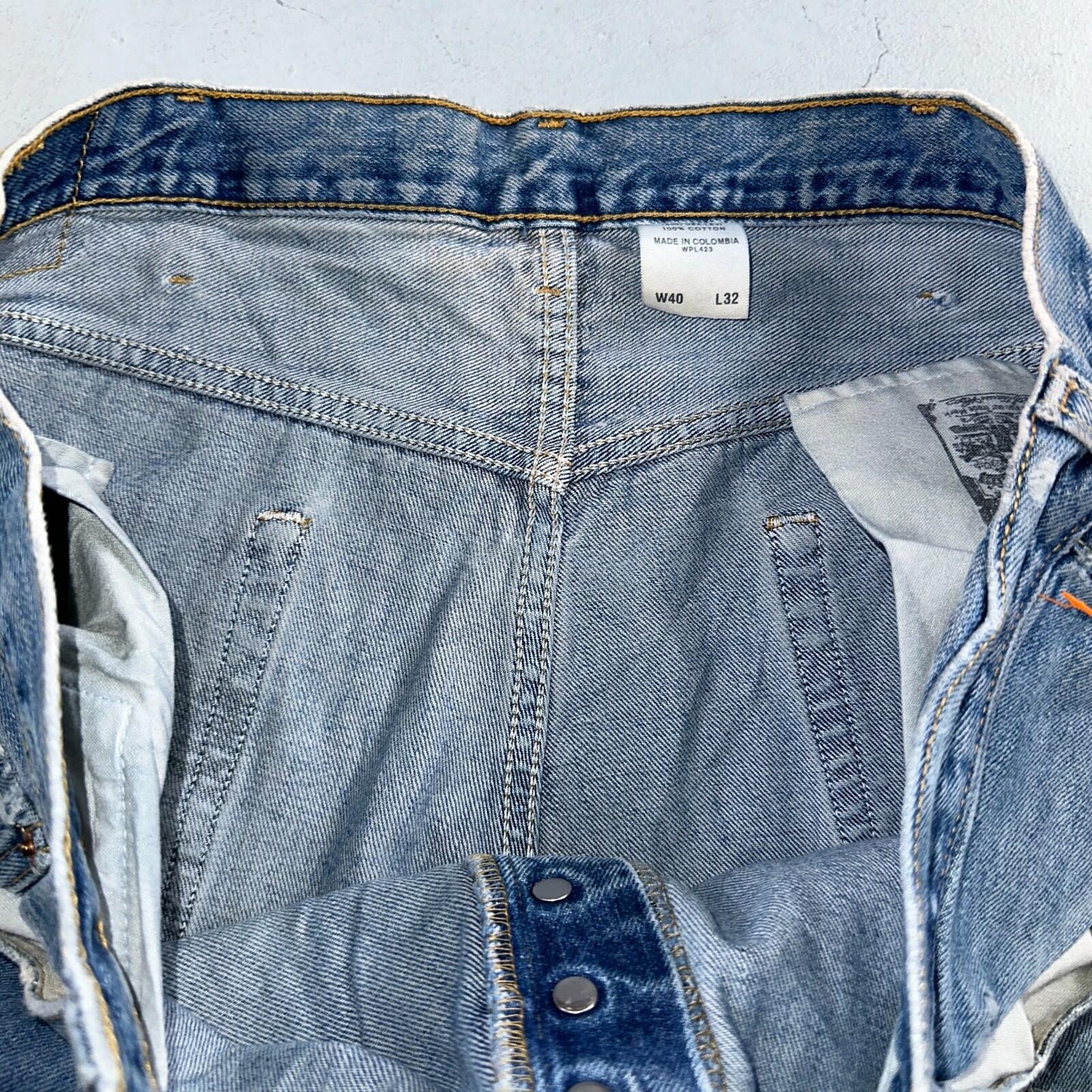 Levis 501 Vintage Y2K 90s XX Straight Leg Jeans Blue Light Wash 40x32 Act 38x31