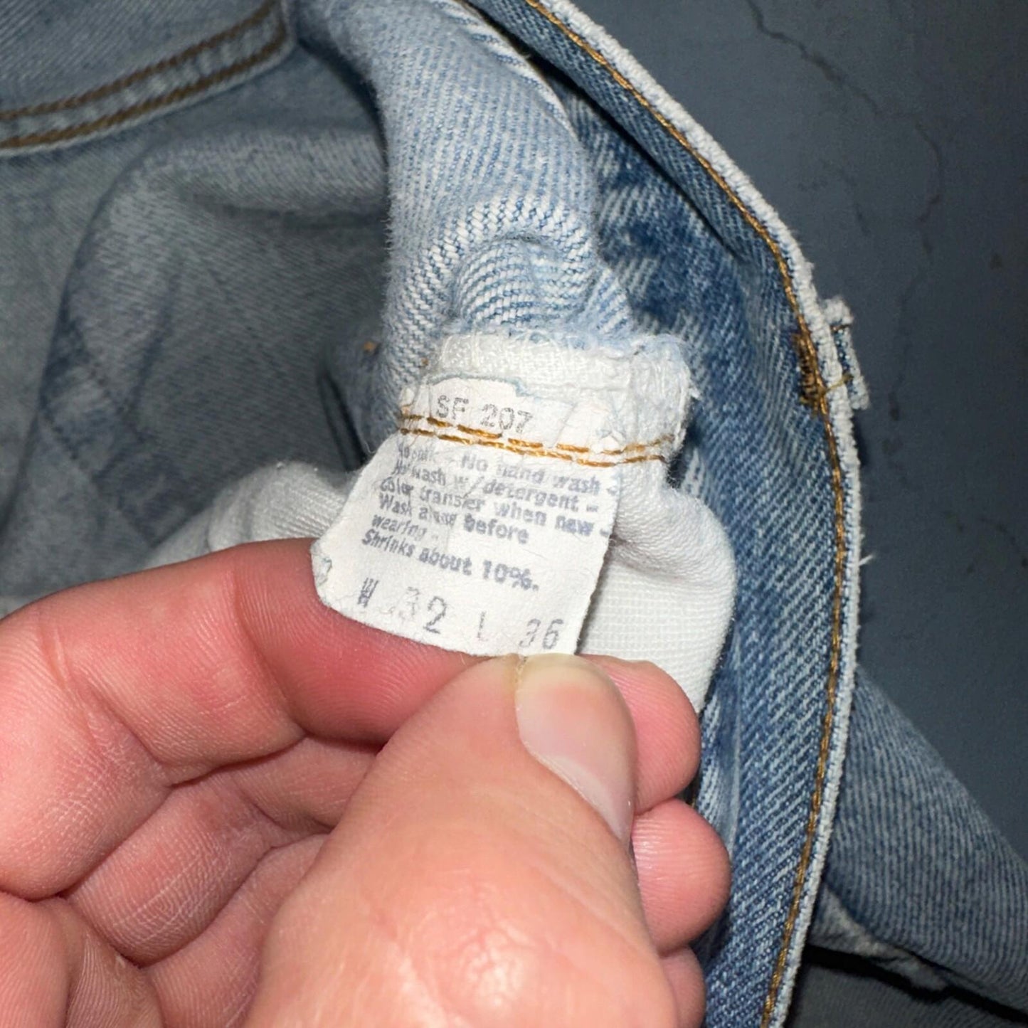 Levis 501 Vintage 80s Redline Selvedge USA XX Jeans Med Wash 32x36 Act 30x31
