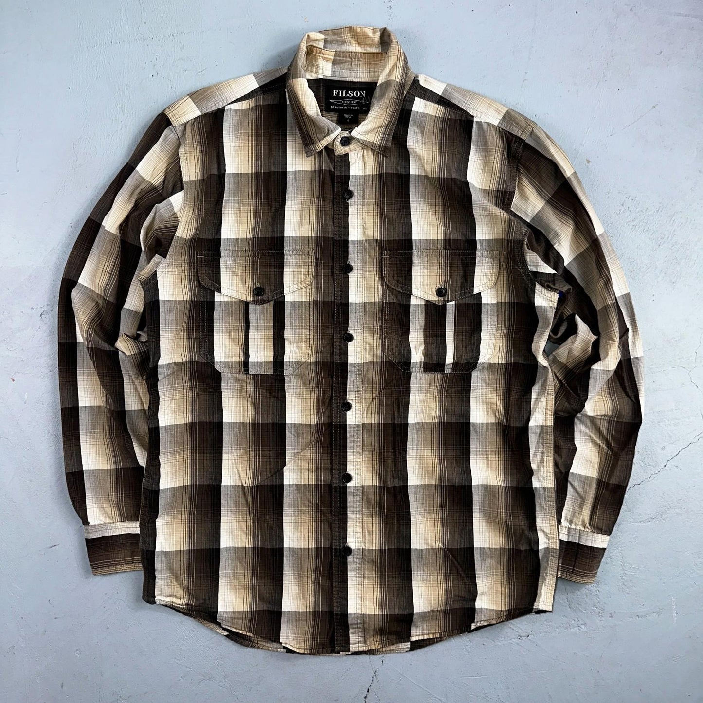 Filson Washed Feather Cloth Button Shirt Small Light White Grey Charcoal Ivory