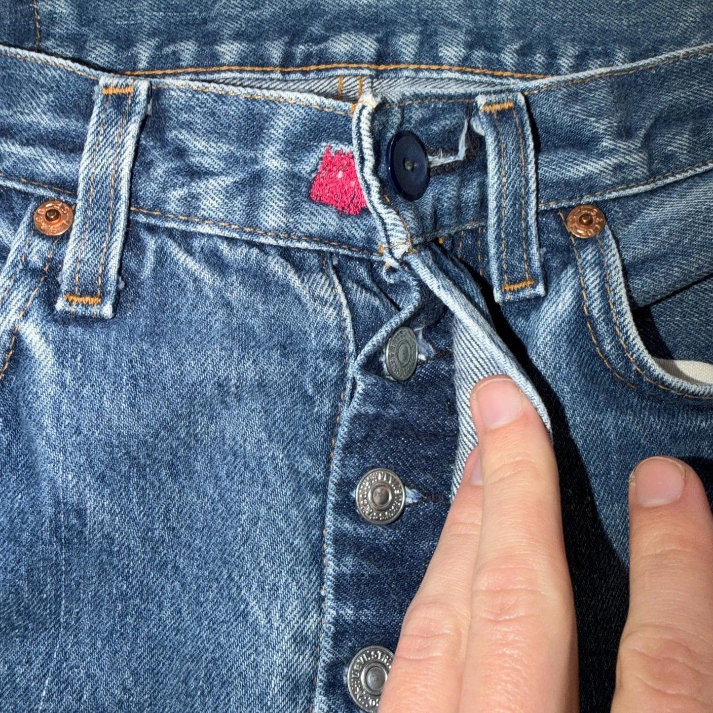 Levis 501 Vintage 80s Redline Selvedge USA XX Jeans Light Wash 32x36 Act 30x31