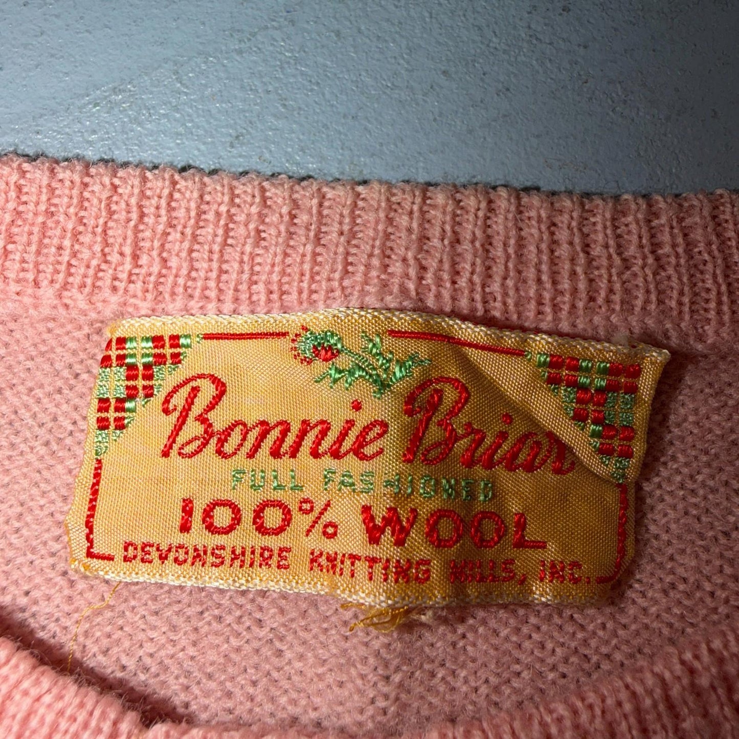 VTG 1940s 1950s Wool Cardigan Sweater Rockabilly Womens Knit Pink Bonnie Brian