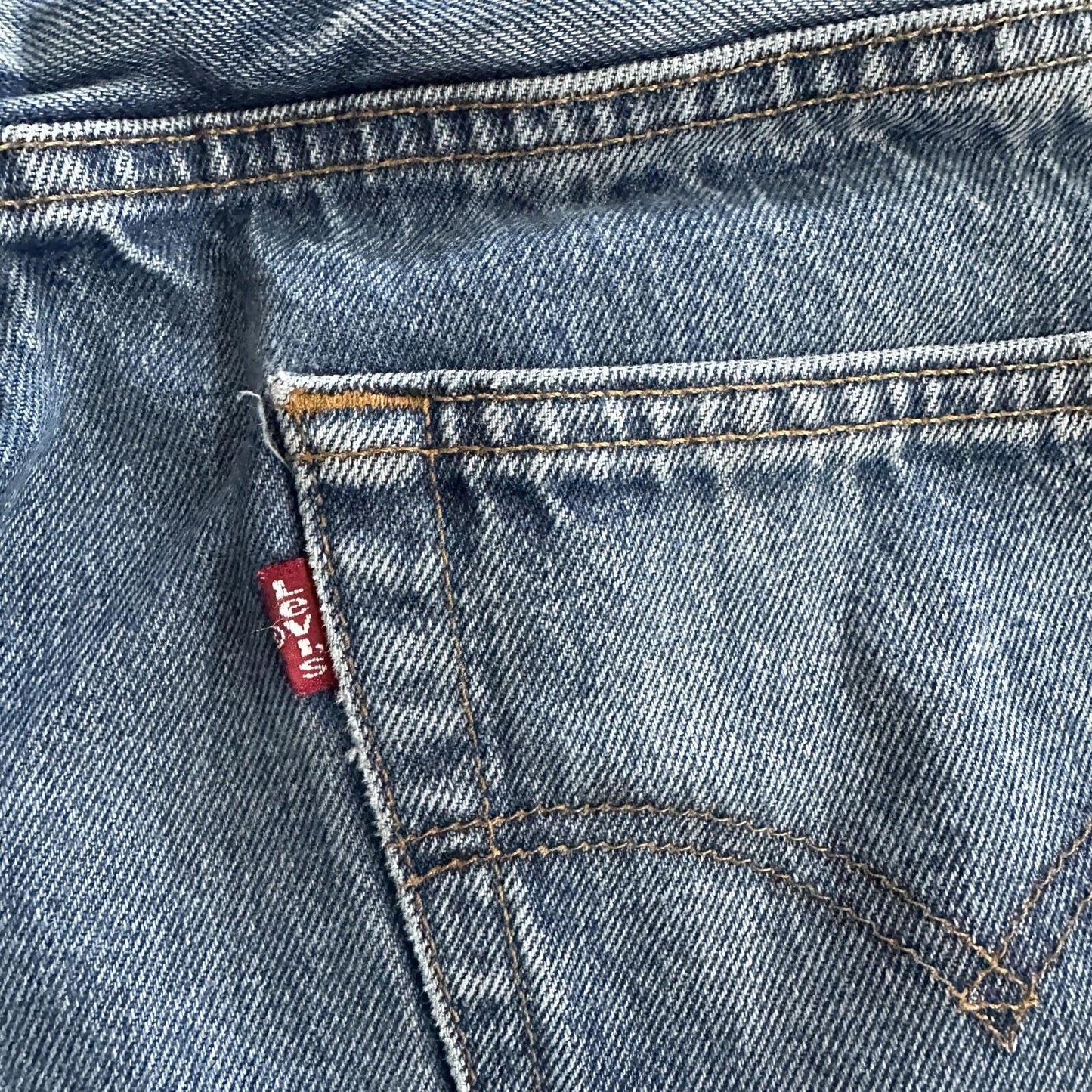 Levis 501 Vintage 90s Straight Leg XX Capri Jeans 36x34 Light Wash Act 32x25