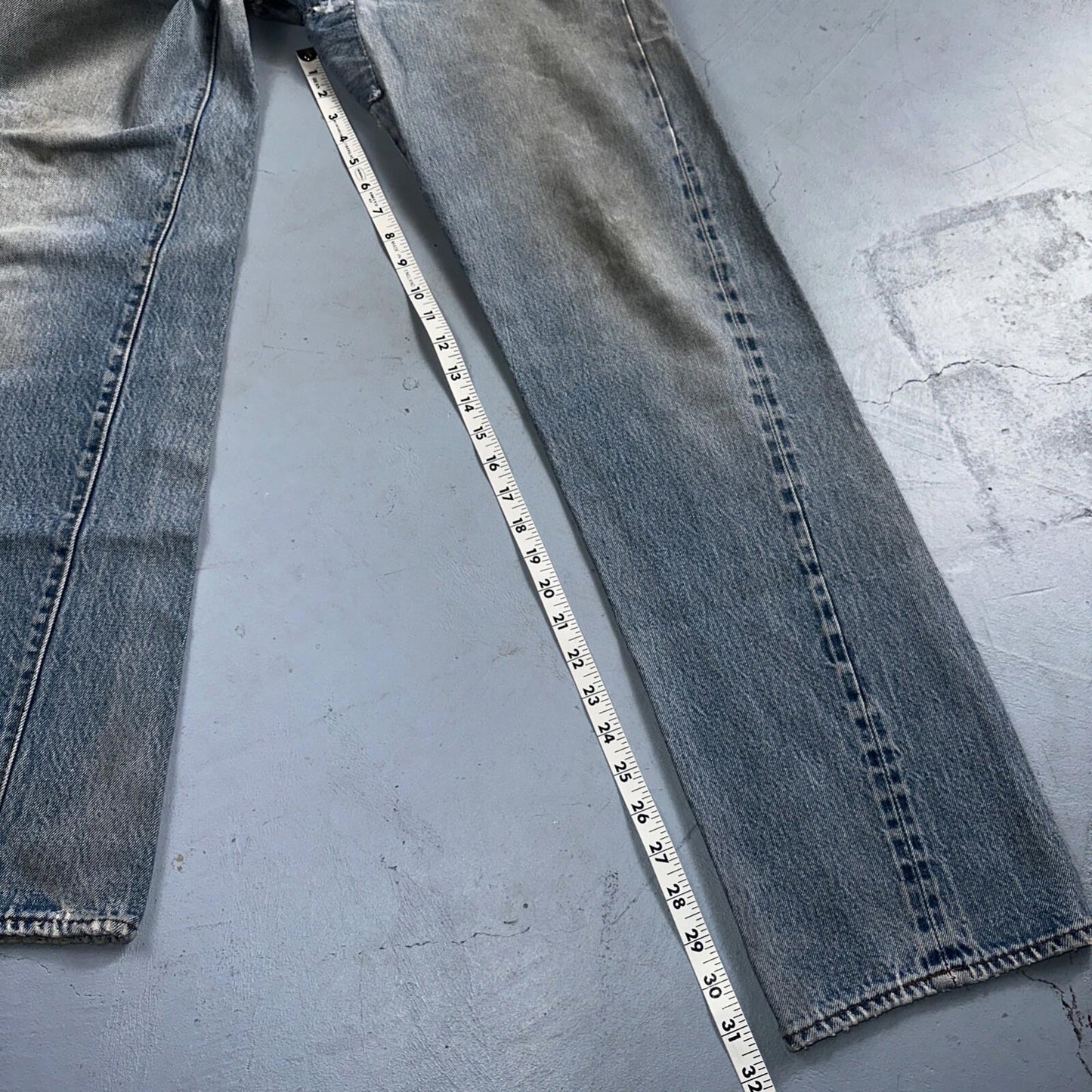 Levis 501 Vintage 80s Redline Selvedge USA XX Jeans Med Wash 32x36 Act 30x31