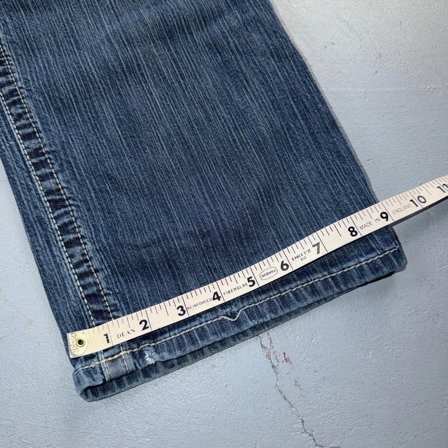 Ariat M4 FR Jeans Mens Blue Flame Resistant Cat 2 Relaxed Boot Cut 42x30 Denim