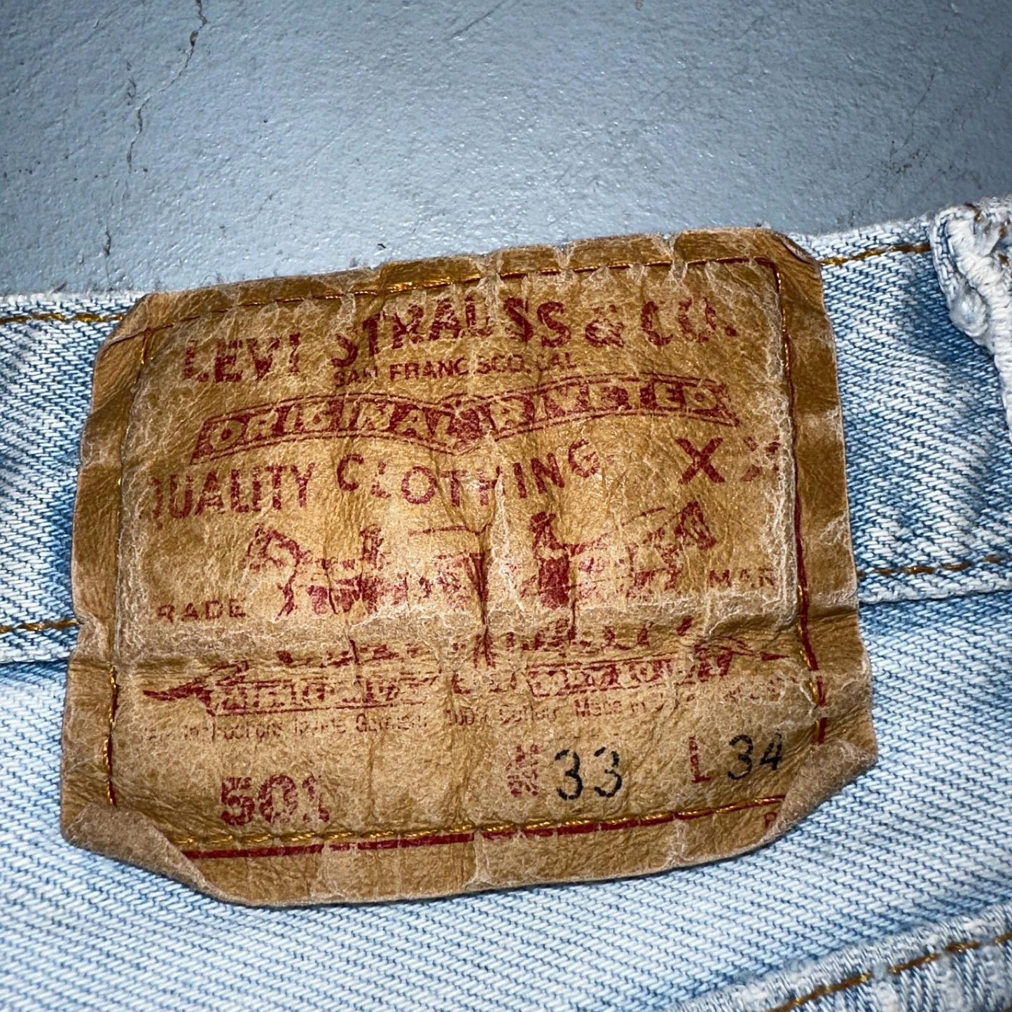 Levis 501 Vintage 90s USA XX Straight Leg Jeans Blue Light Wash 33x34 Act 30x32