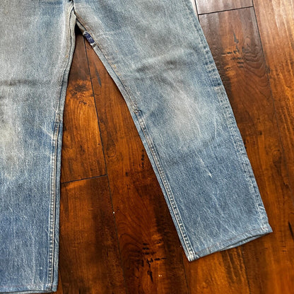 VTG USA Levis 501 Button Fly 80s Tag Jeans 32x27 Straight Leg Thrashed Ripped