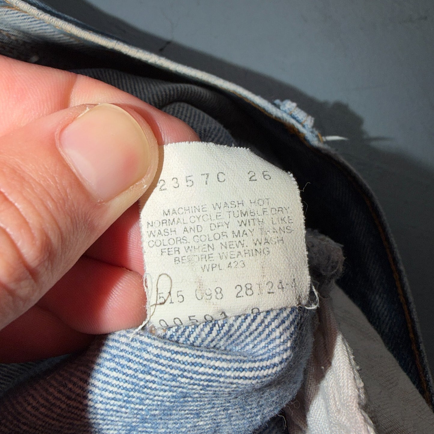 Levis 501 Vintage 80s USA XX Straight Leg Jeans Blue Light Wash 42x32 Act 40x31