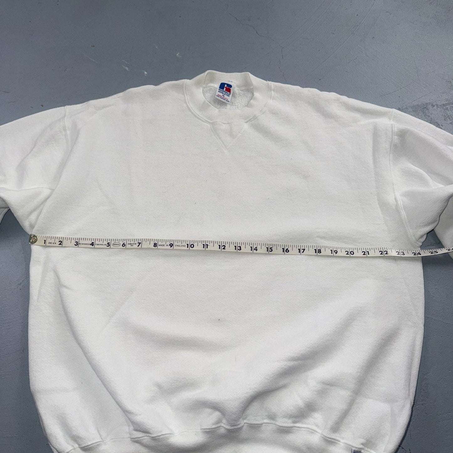 Russell Athletic XL Sweatshirt 90s VTG Crewneck White Basic Blank Essential