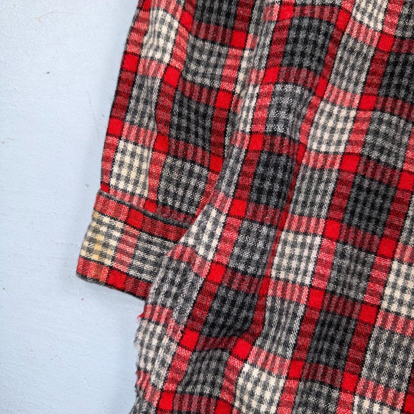 VTG XL 50s Penneys Shirt Red Plaid Wool Button Loop Collar Rockabilly 1950s Gray