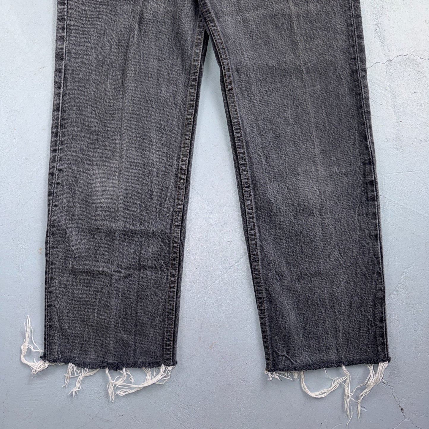 Levis 501 Vintage 80s USA XX Straight Leg Jeans Black Light Wash 30x32 Act 28x26