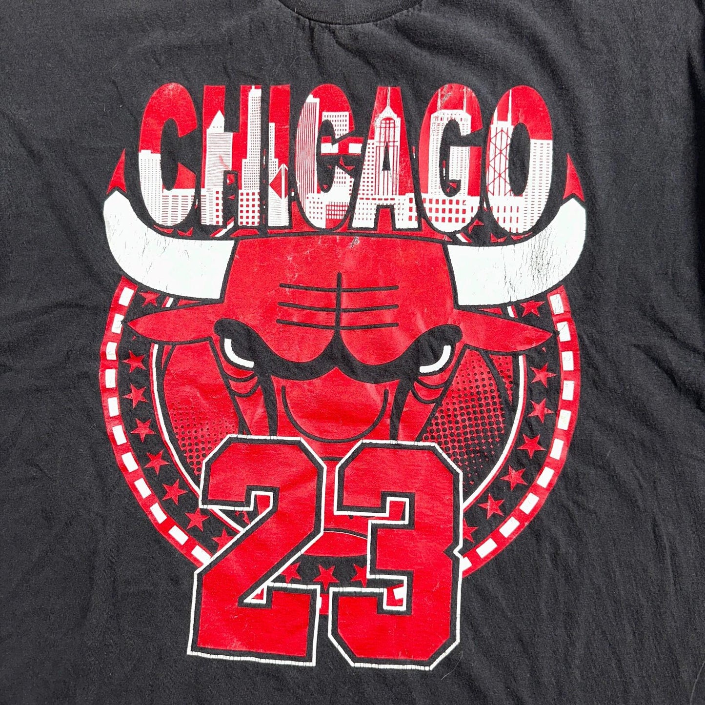 VTG 90s Chicago Bulls 23 Spellout Skyline T Shirt Pro Tag 3XL Jordan USA NBA
