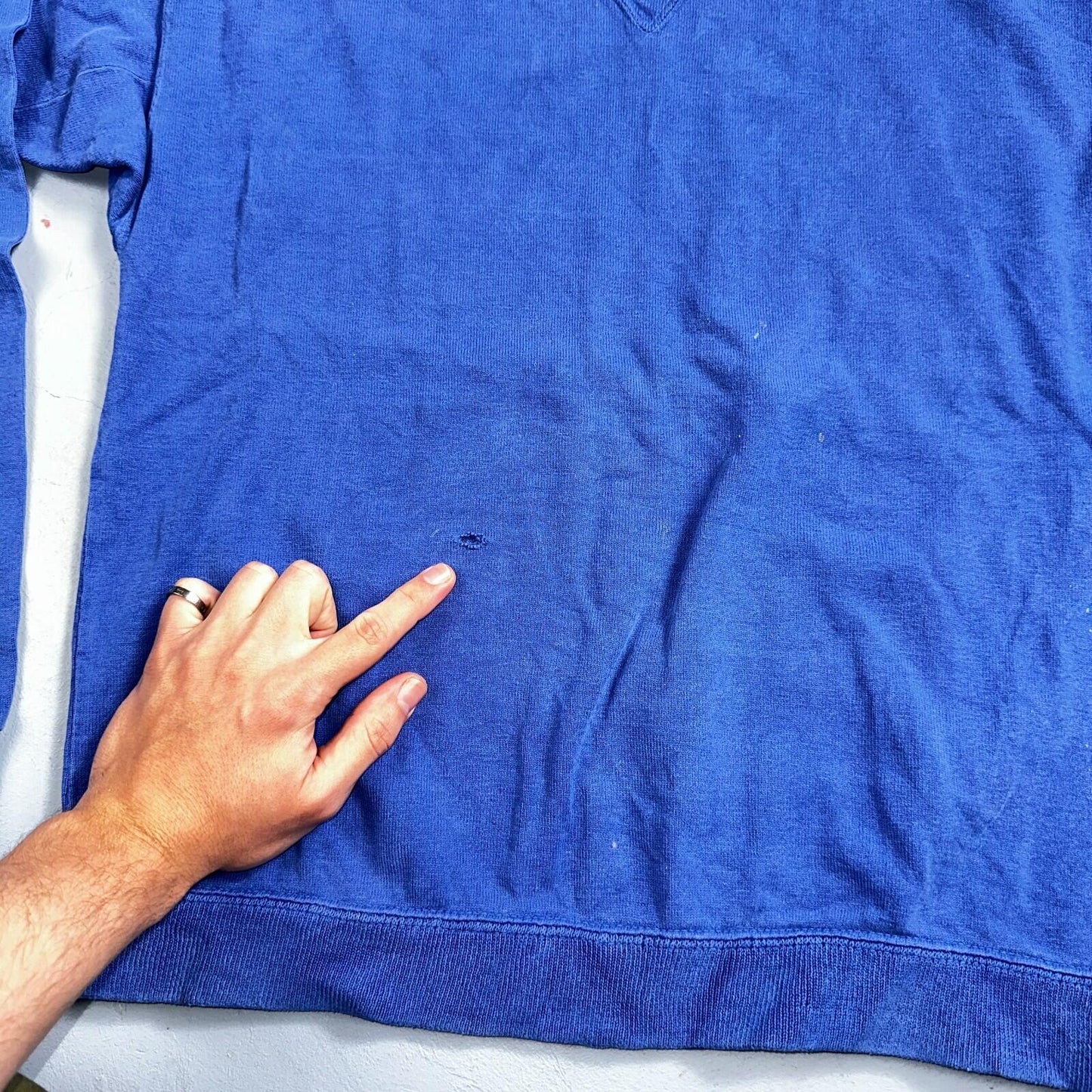 1970s VTG Blue Single V Sport Blank Sweatshirt USA Crewneck Basic 70s Jumper