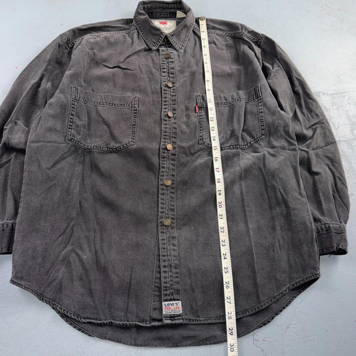 Levis Red Tab Black Denim Longsleeve Button Up Shirt Size M VTG Style Faded