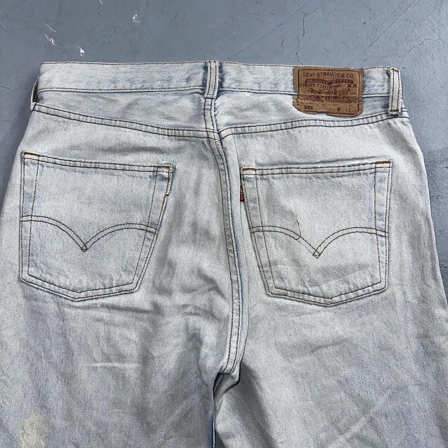 Levis 501 Vintage 90s Y2K XX Straight Leg Jeans Blue Light Wash 34x36 Act 33x31