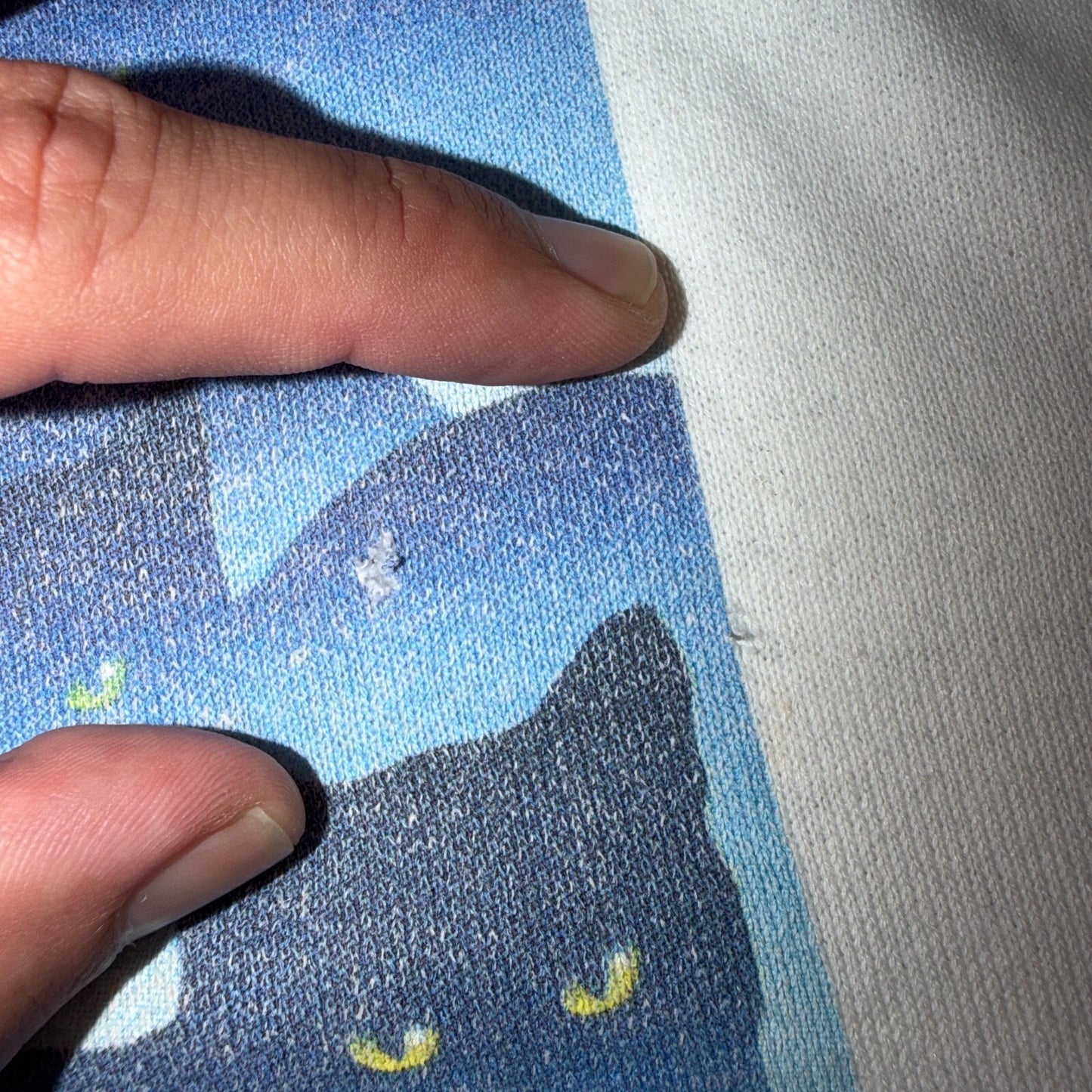 VTG Oneita 90s Blue Black Cats Art Sweatshirt White Graphic Crewneck Pullover