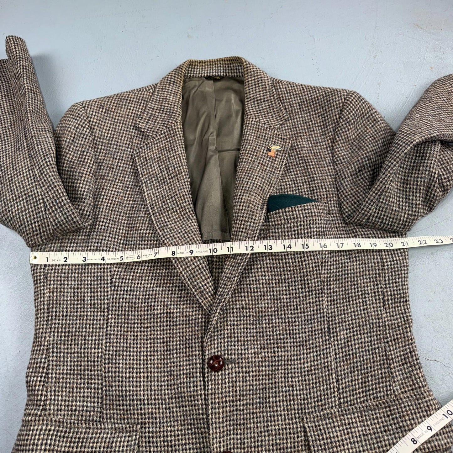 Harris Tweed PBM Vintage 42 Blazer Gray Herringbone Wool Sport Coat USA 1970s