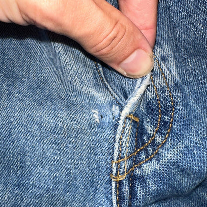 Levis 501 Vintage 90s Y2K Straight Leg Jeans Blue Light Wash 35x32 Act 34x31